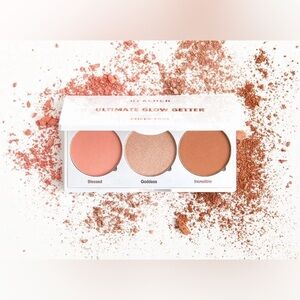 Realher Cheek Trio Ultimate Glow Getter Net Wt 3 X 2.5 G New